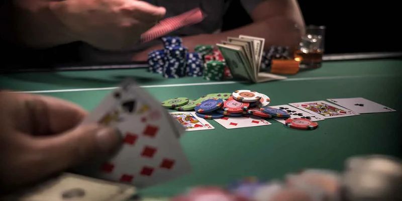 Chiến thuật và mẹo chơi Poker