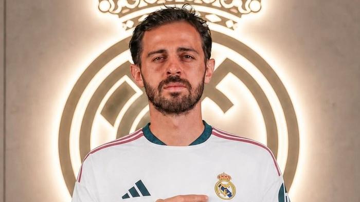 Fernando Santos ca ngợi Bernardo Silva, khẳng định Real Madrid sở hữu một ngôi sao toàn diện - 2